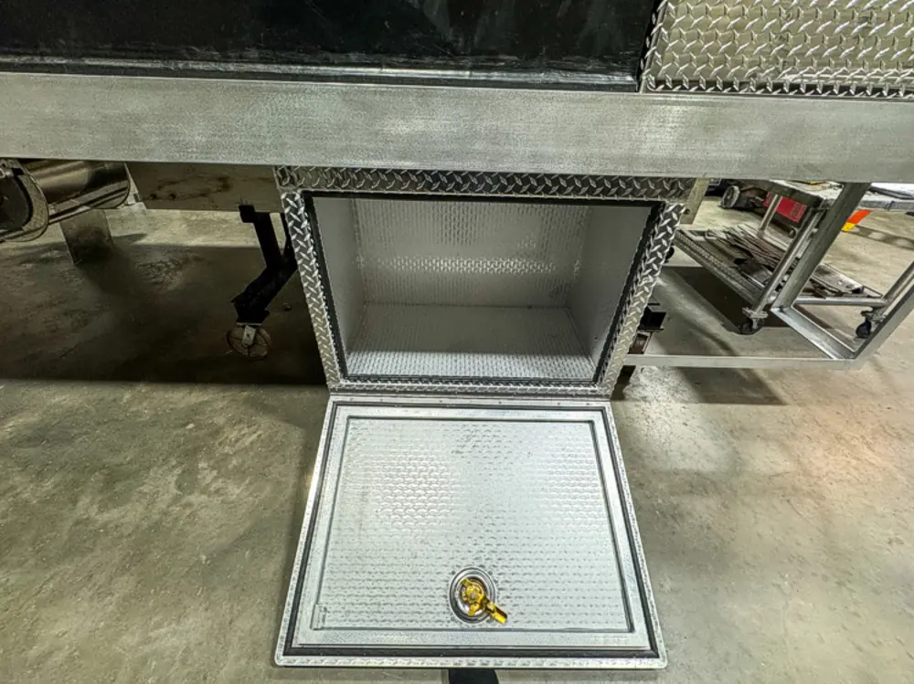 Rear module view with chevron panel pieces, photo 135 of 303.